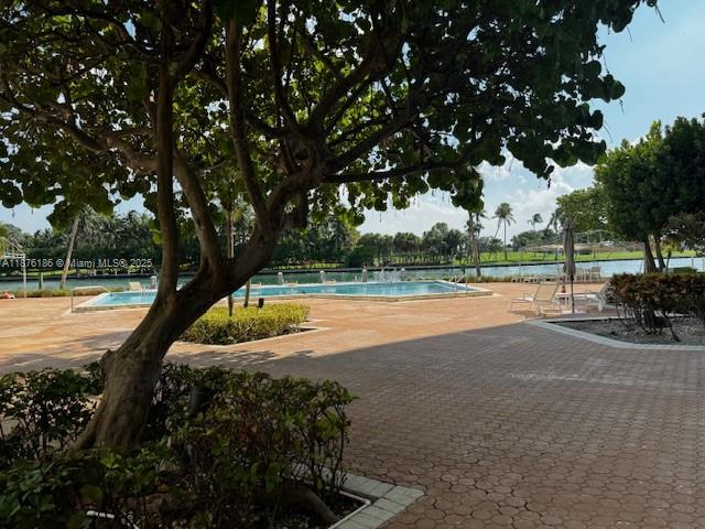 BLAIR HOUSE CONDO - WEST - Residential