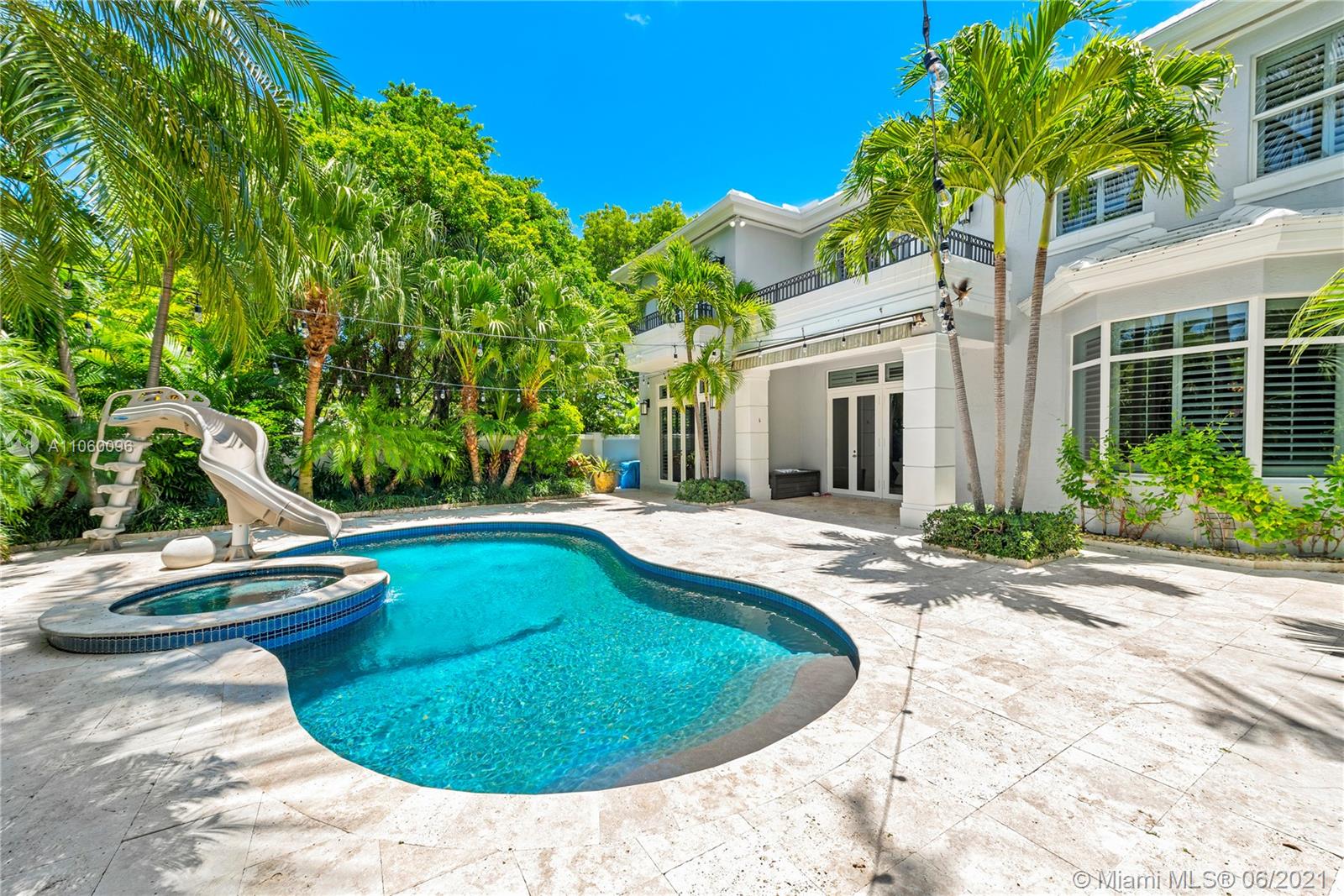 GRAND KEY ESTATES - Residential