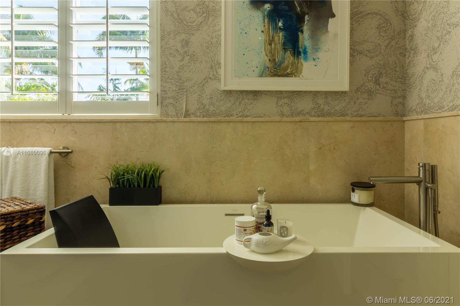 GRAND KEY ESTATES - Residential