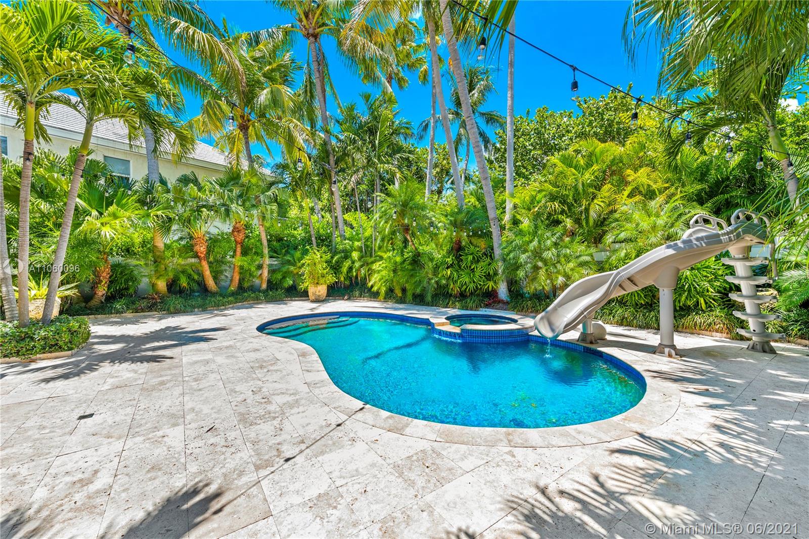 GRAND KEY ESTATES - Residential