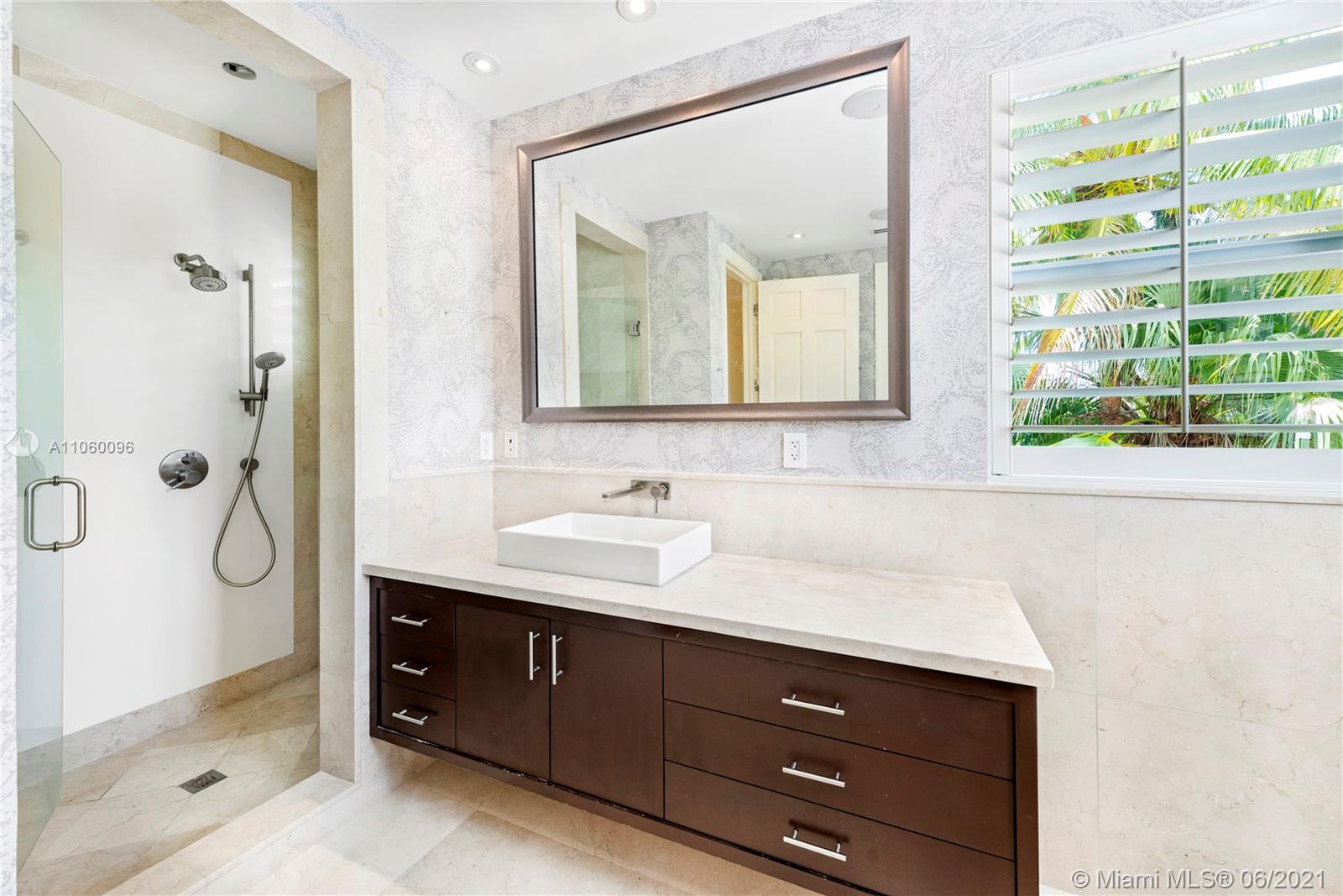 GRAND KEY ESTATES - Residential