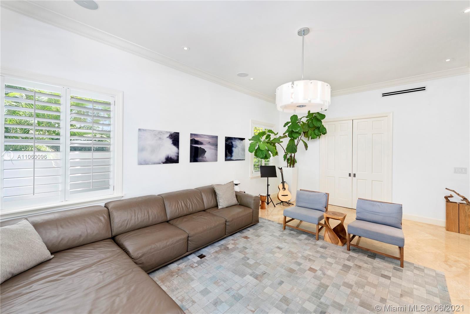 GRAND KEY ESTATES - Residential