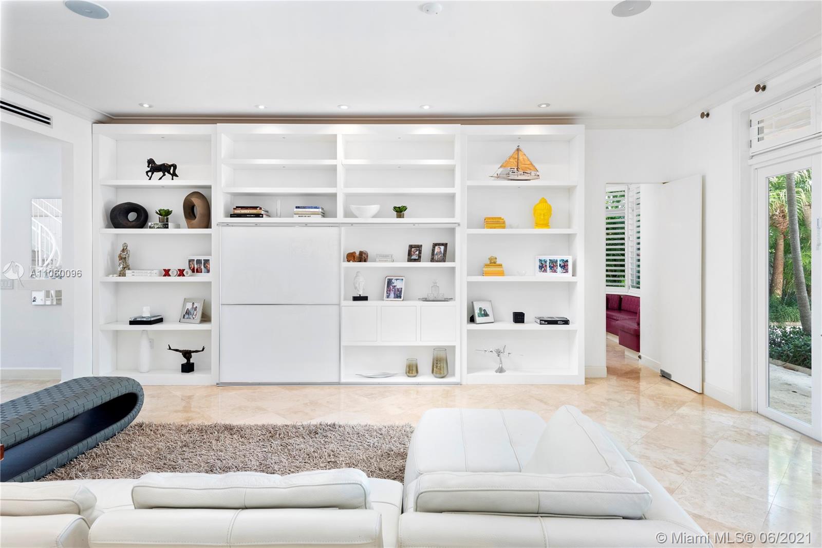 GRAND KEY ESTATES - Residential