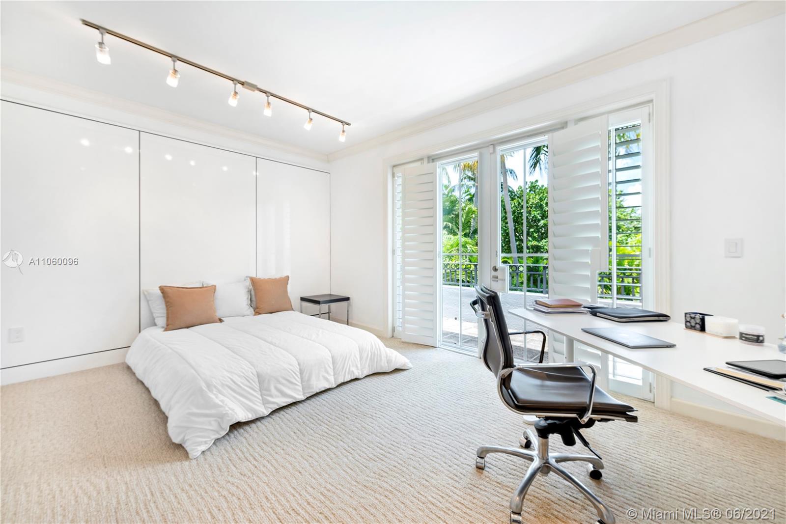 GRAND KEY ESTATES - Residential