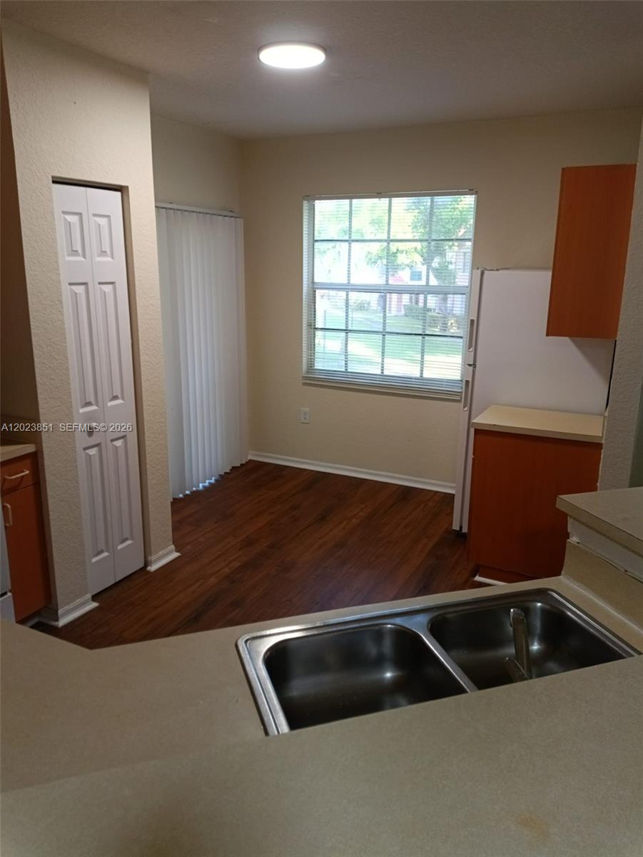 BELMONT AT NORTH LAUDERDA - Residential Lease