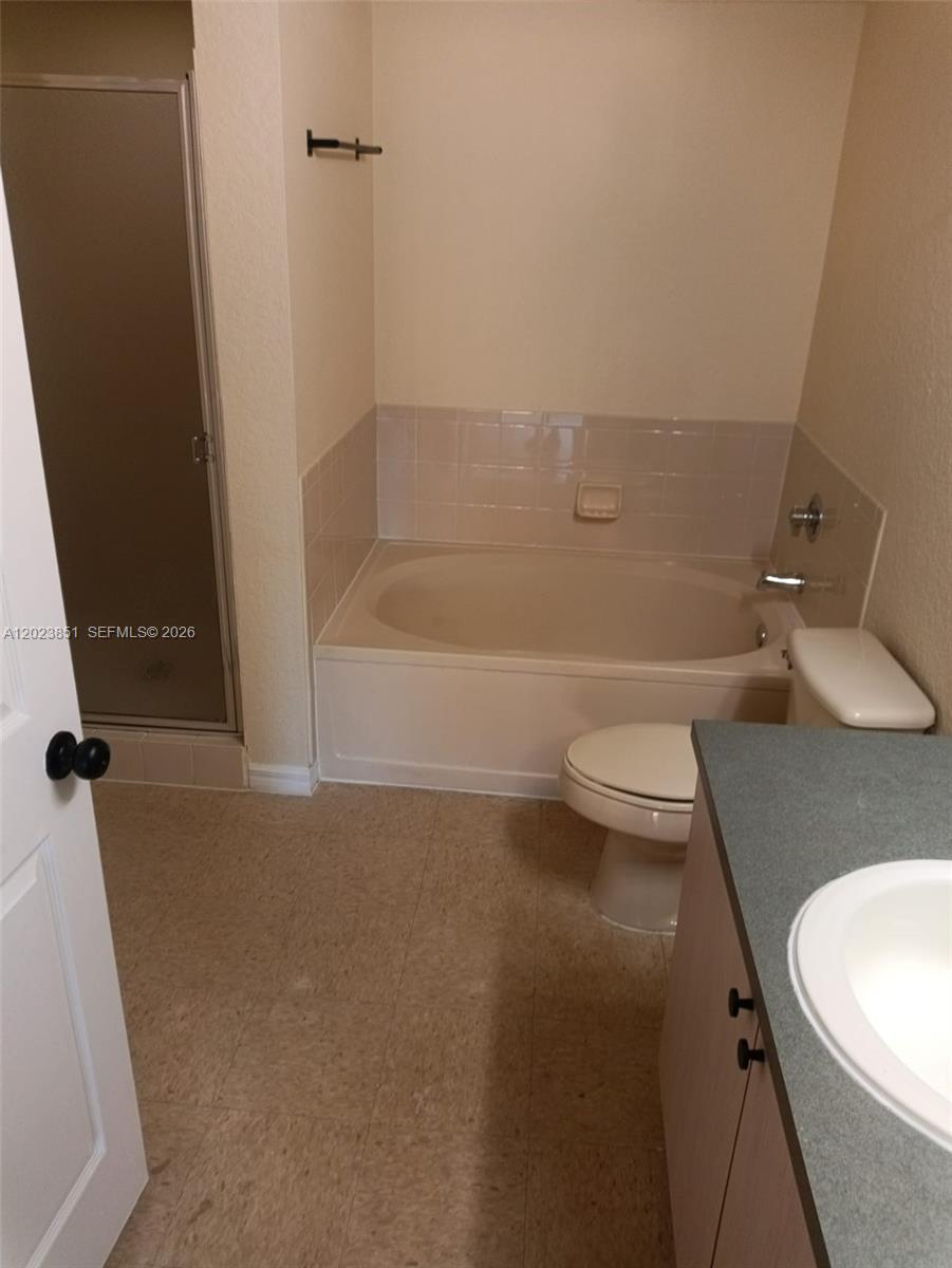 BELMONT AT NORTH LAUDERDA - Residential Lease