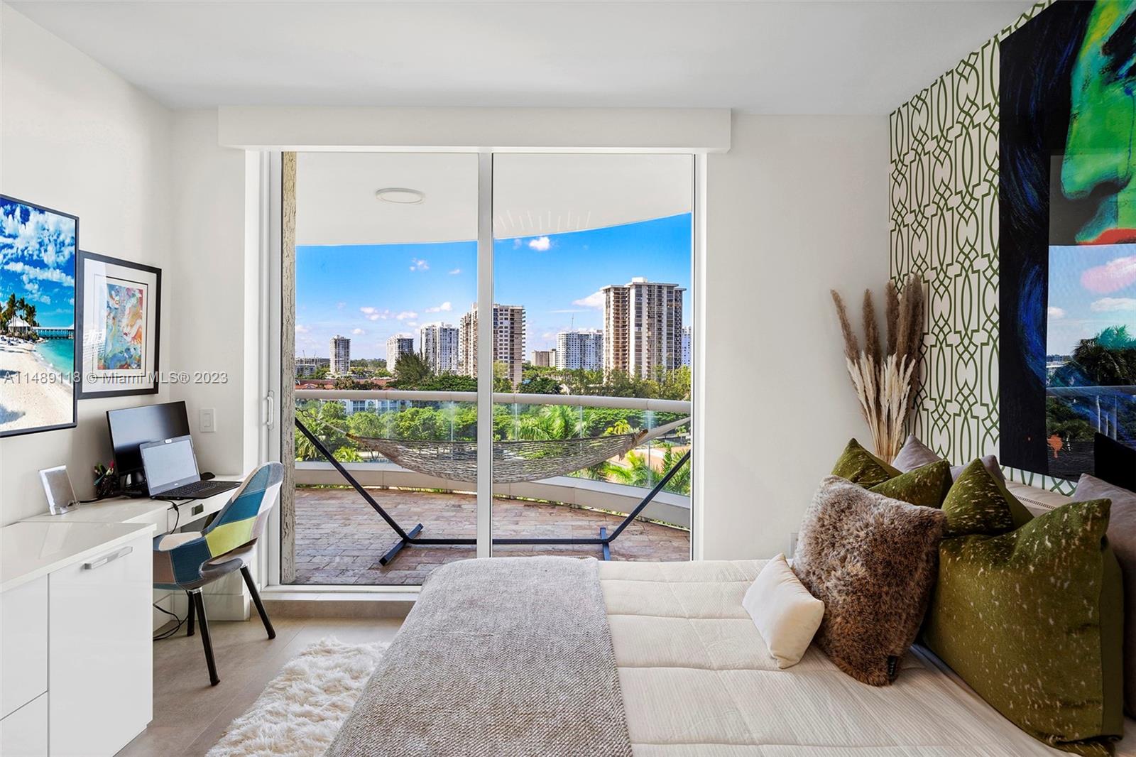 BELLAMARE @ WILLIAMS ISLA - Residential