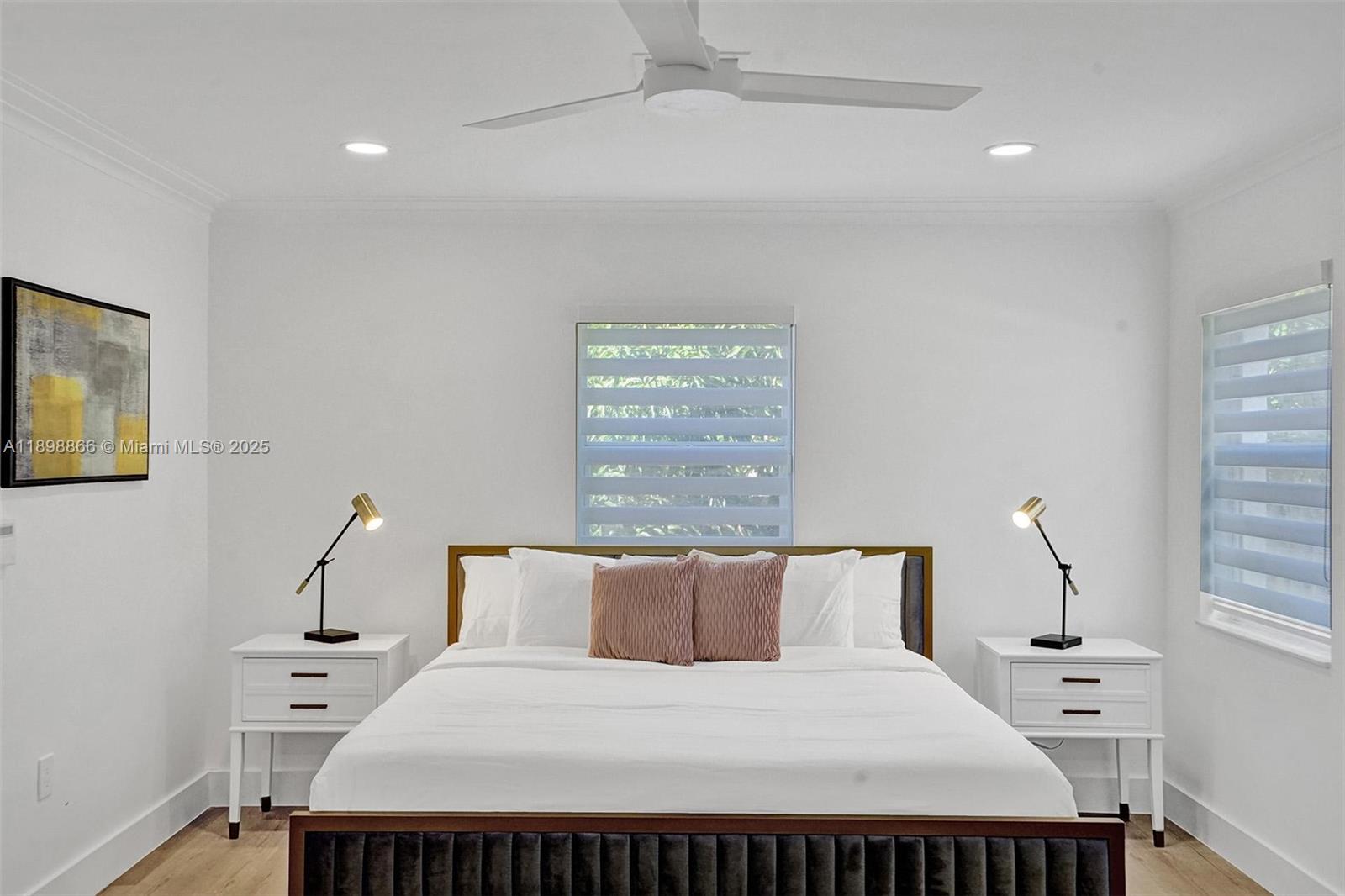 HOLLYWOOD LAKES SECTION - Residential Lease