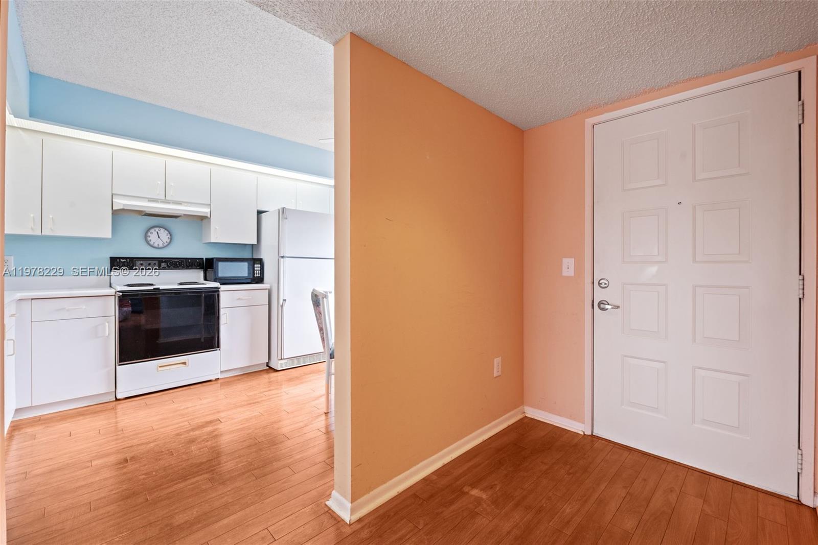 SUFFOLK AT CENTURY VILLAG - Residential