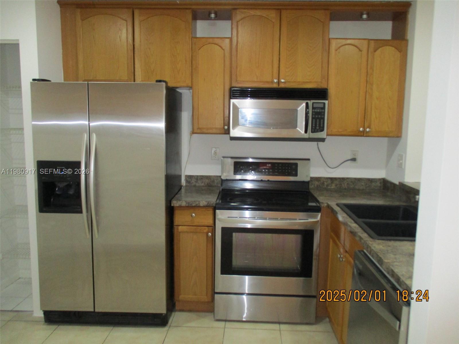 WEITZER SERENA LAKES TOWN - Residential Lease