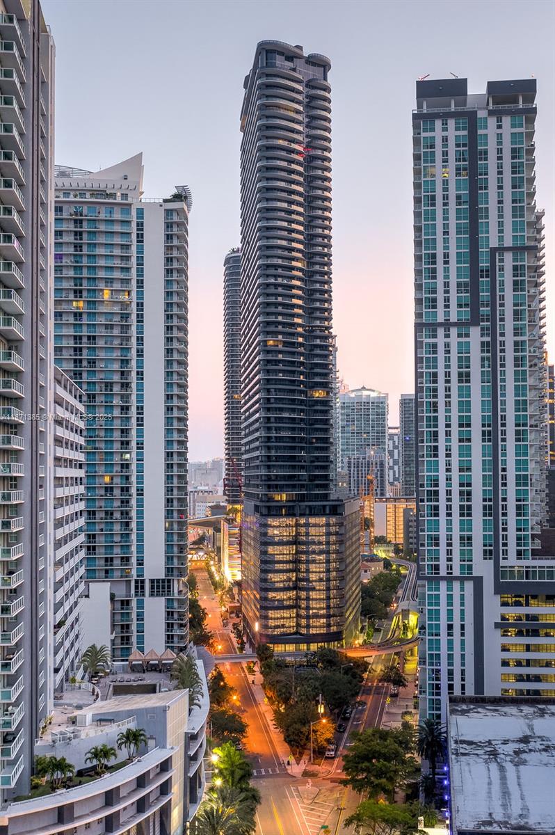 BRICKELL FLATIRON - Residential Lease