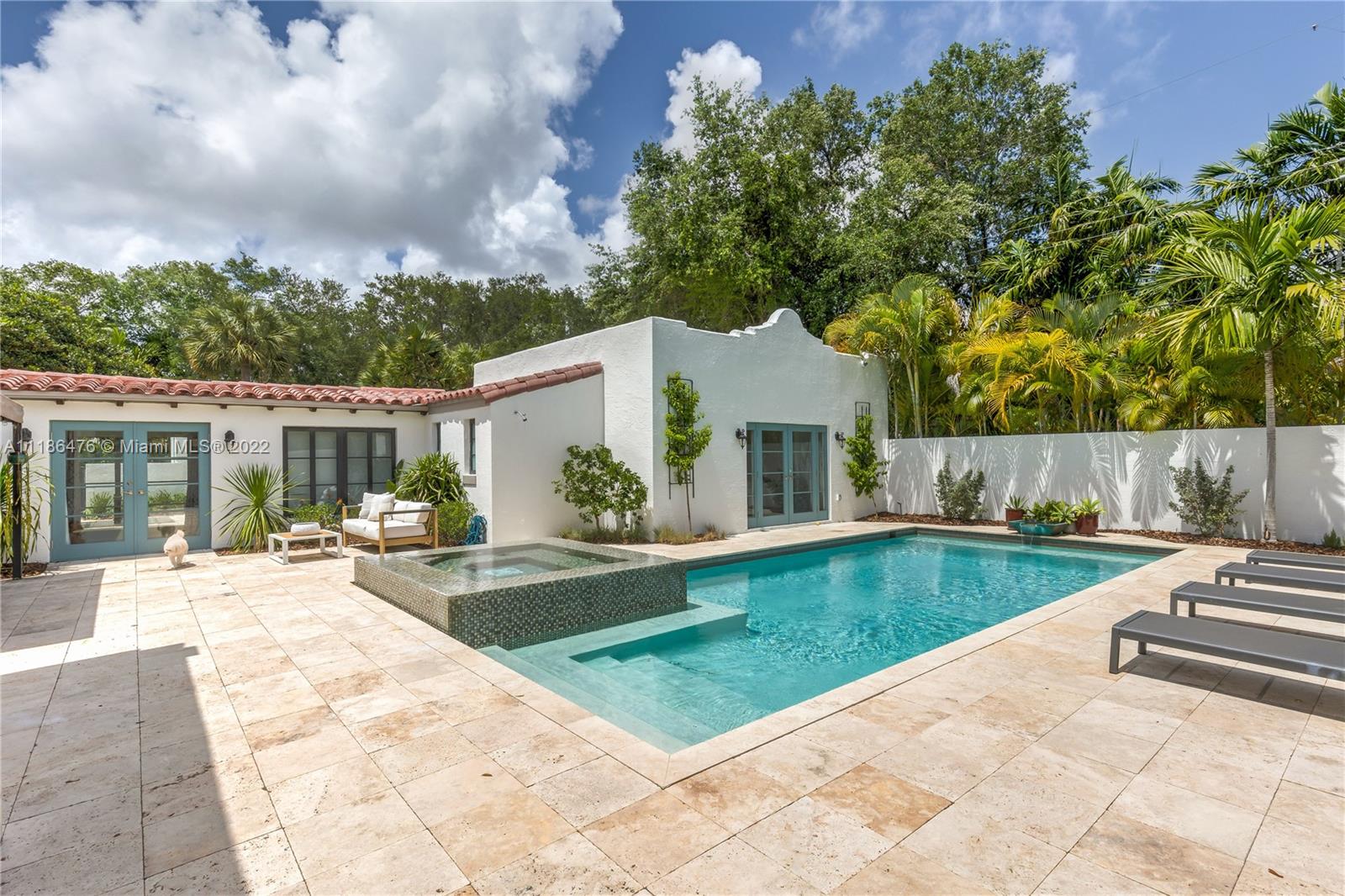 MIAMI SHORES SEC 1 AMD - Residential