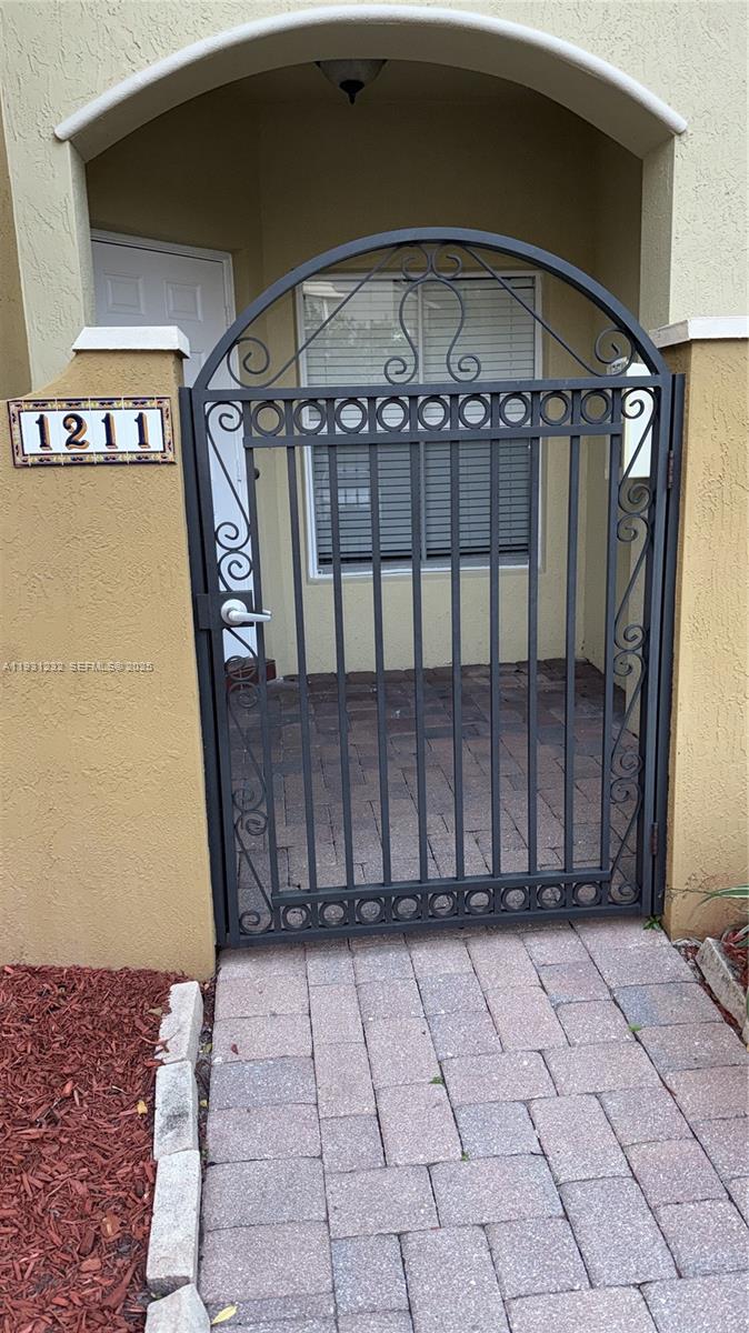 TUSCAN VILLAS CONDO - Residential Lease