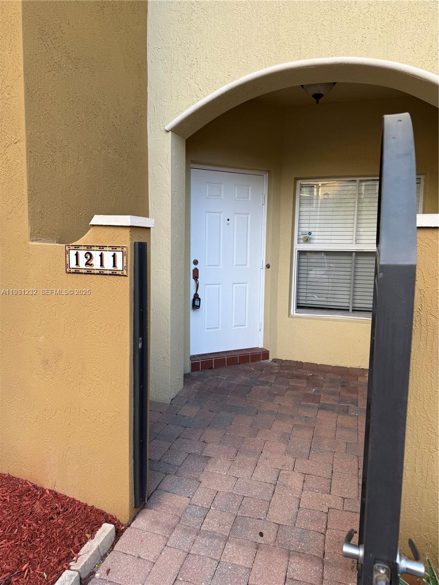 TUSCAN VILLAS CONDO - Residential Lease