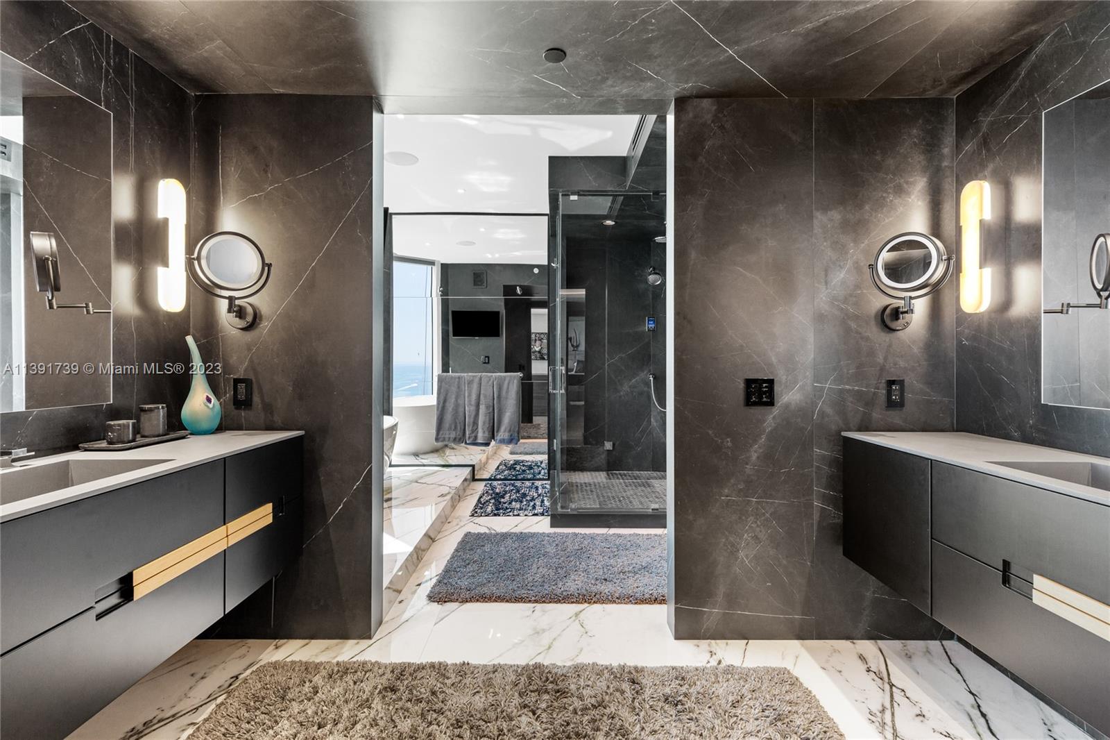 PORTOFINO TOWER CONDO - Residential