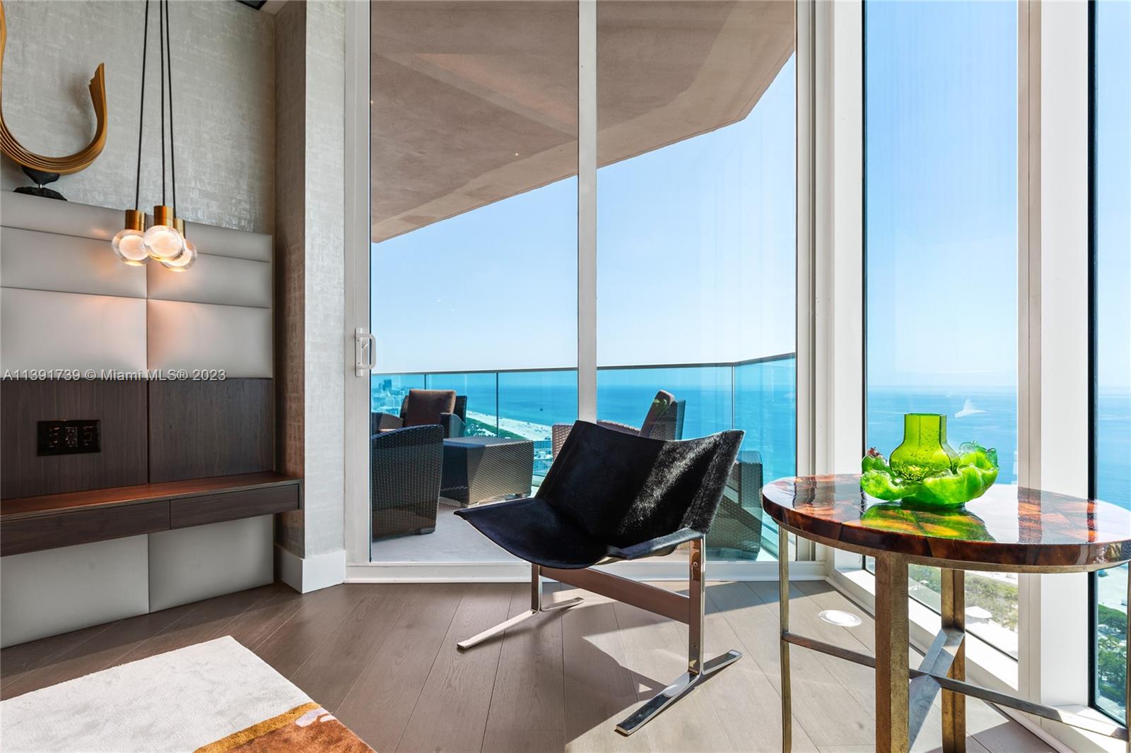 PORTOFINO TOWER CONDO - Residential