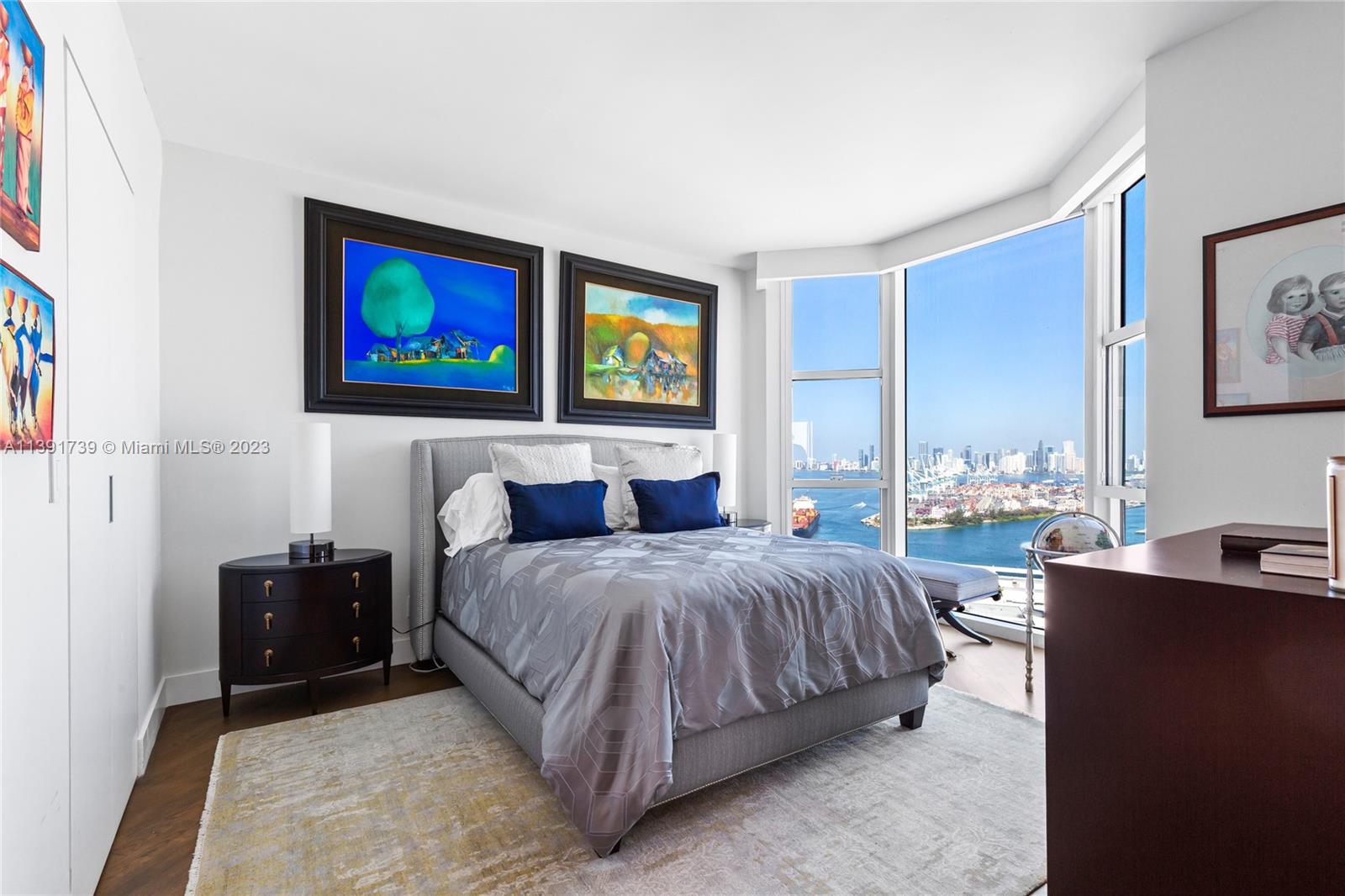 PORTOFINO TOWER CONDO - Residential