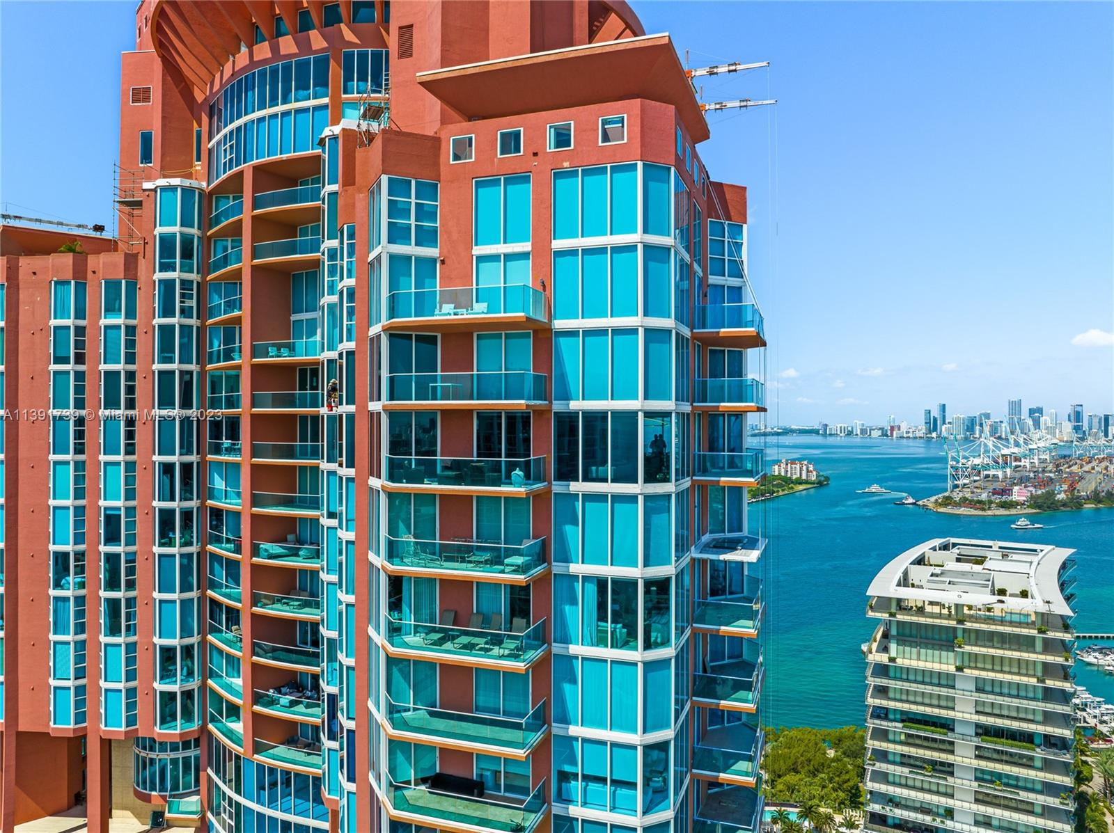 PORTOFINO TOWER CONDO - Residential