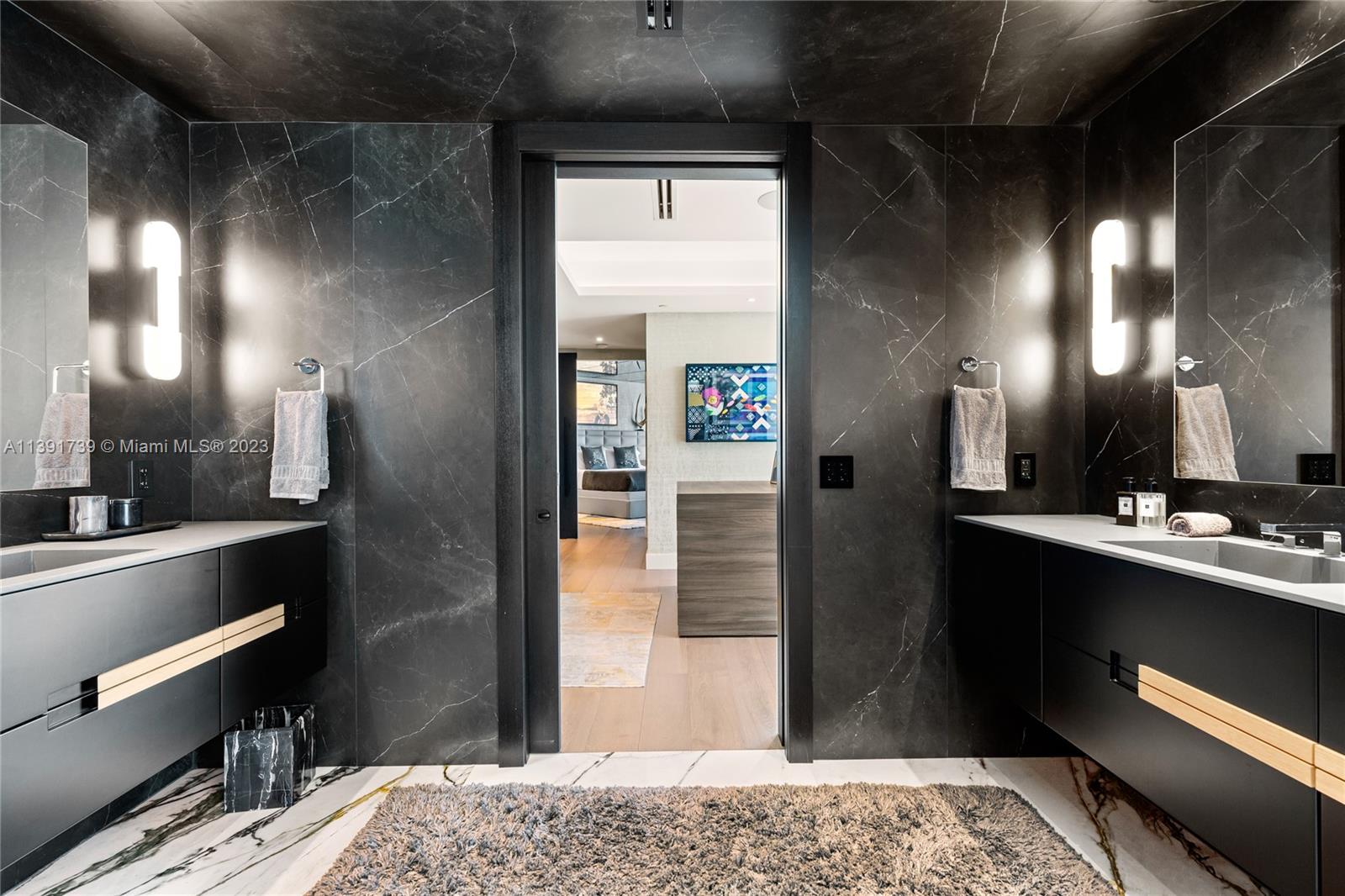 PORTOFINO TOWER CONDO - Residential