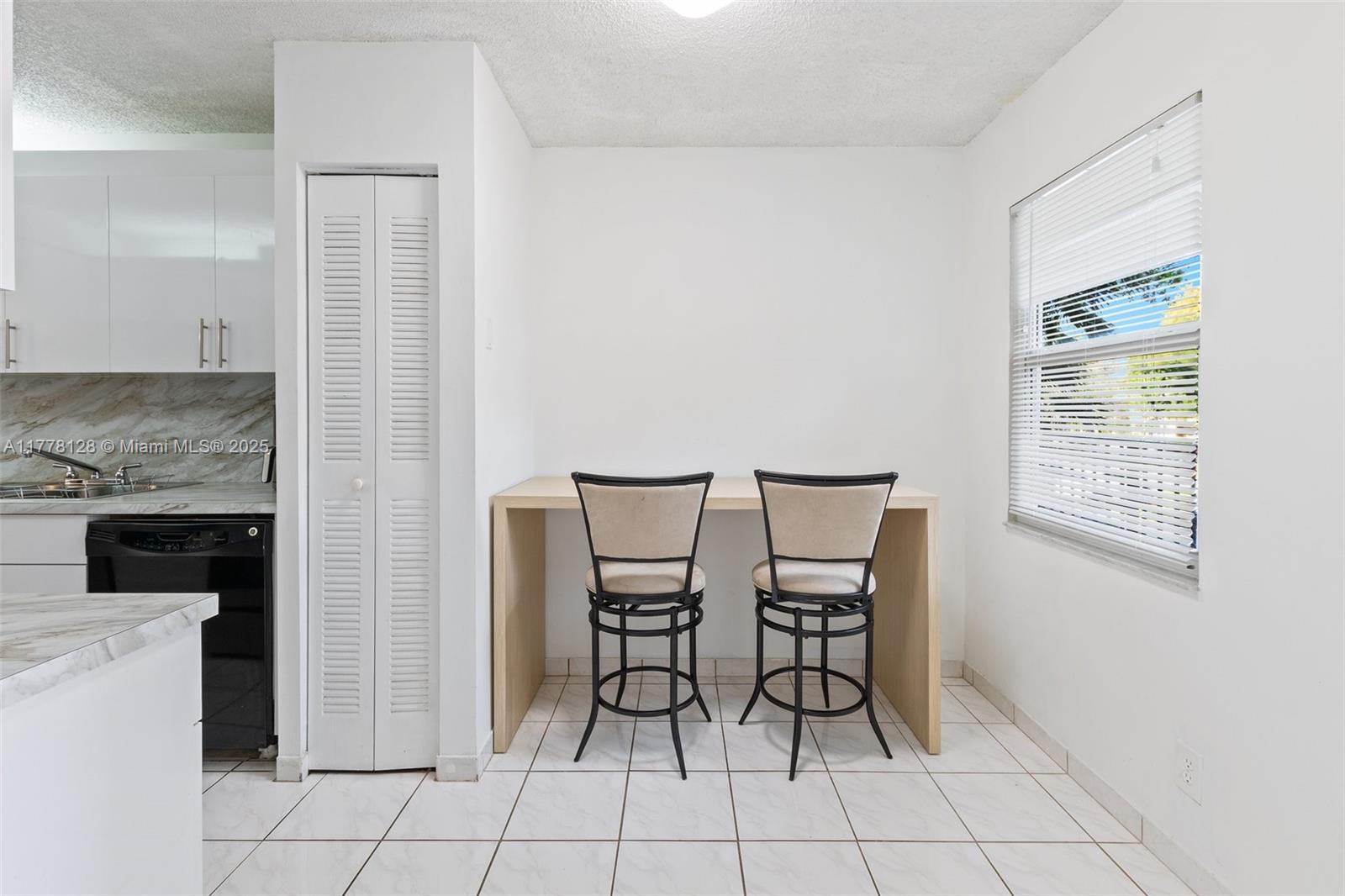 CAMBRIDGE AT CENTURY VILLA - Residential