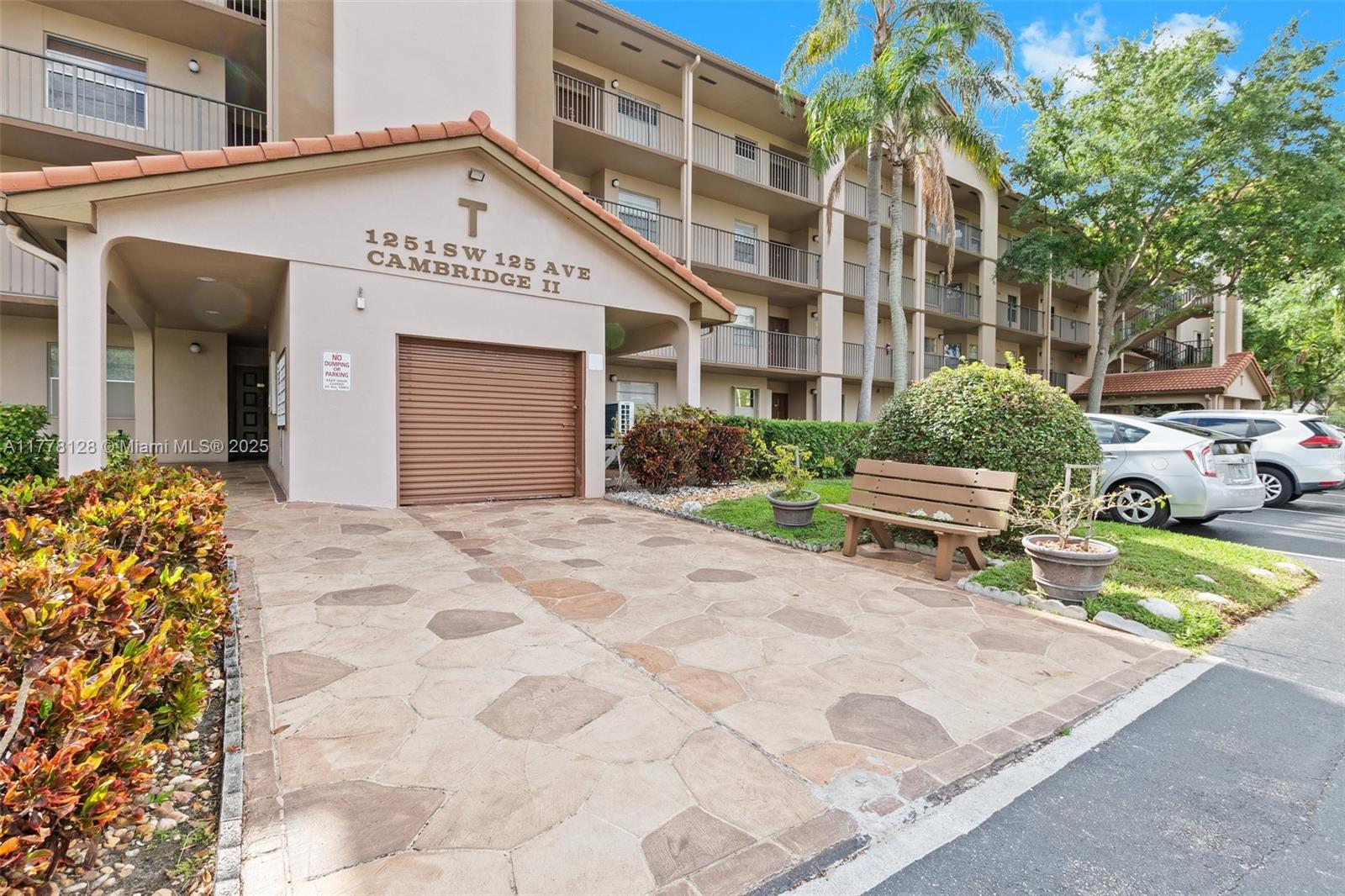 CAMBRIDGE AT CENTURY VILLA - Residential