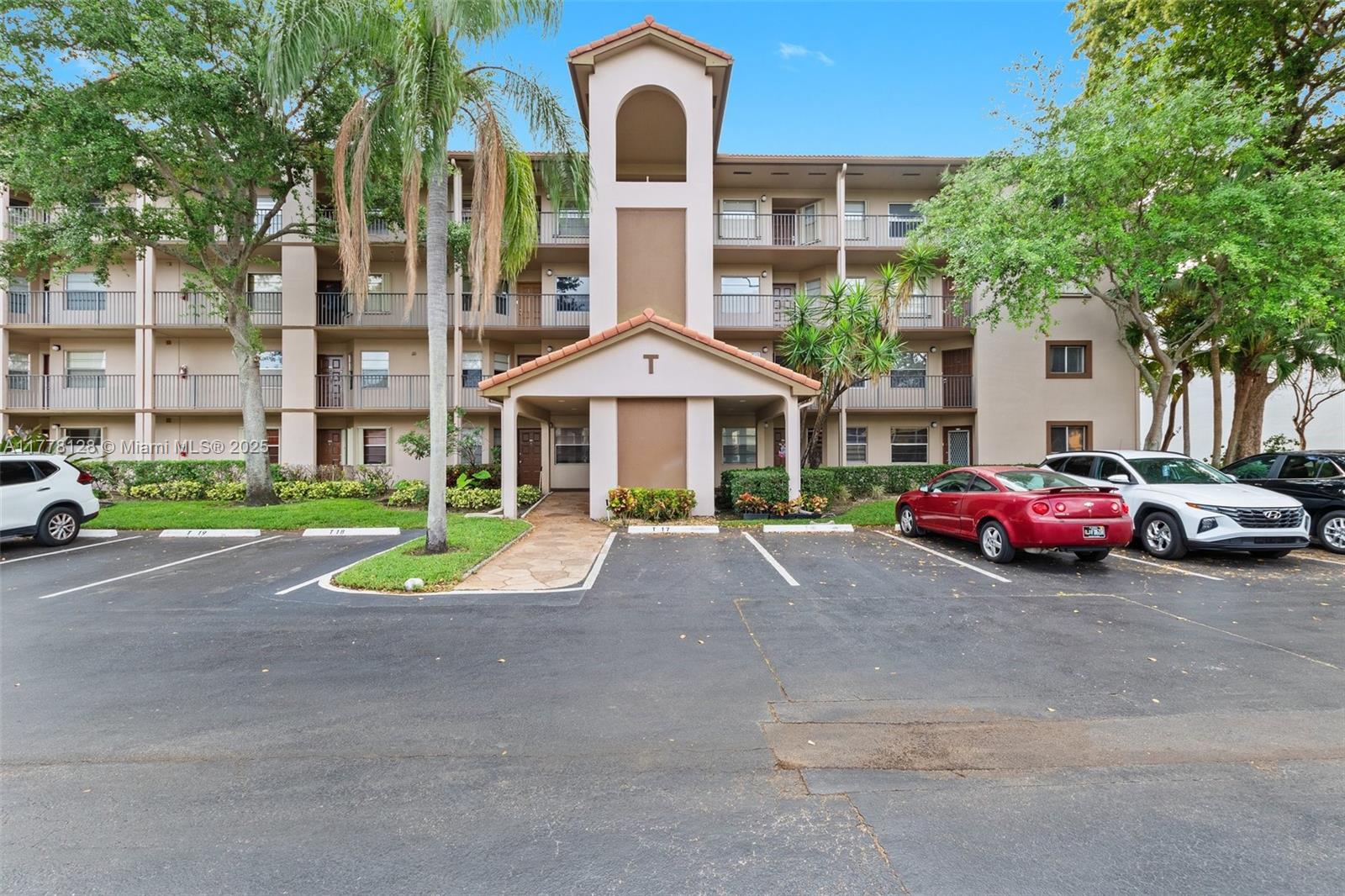 CAMBRIDGE AT CENTURY VILLA - Residential