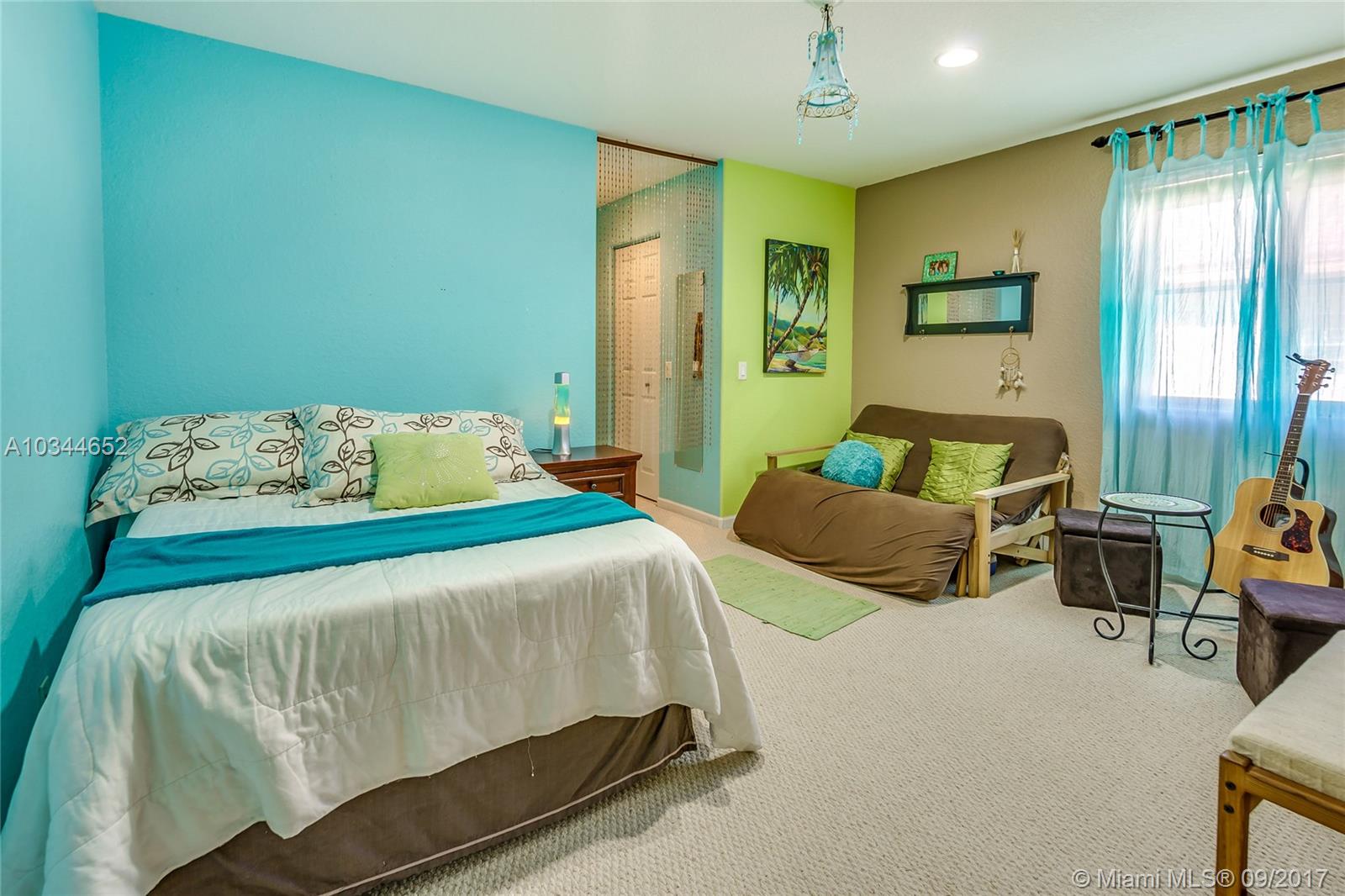 Hunters Pointe - Residential