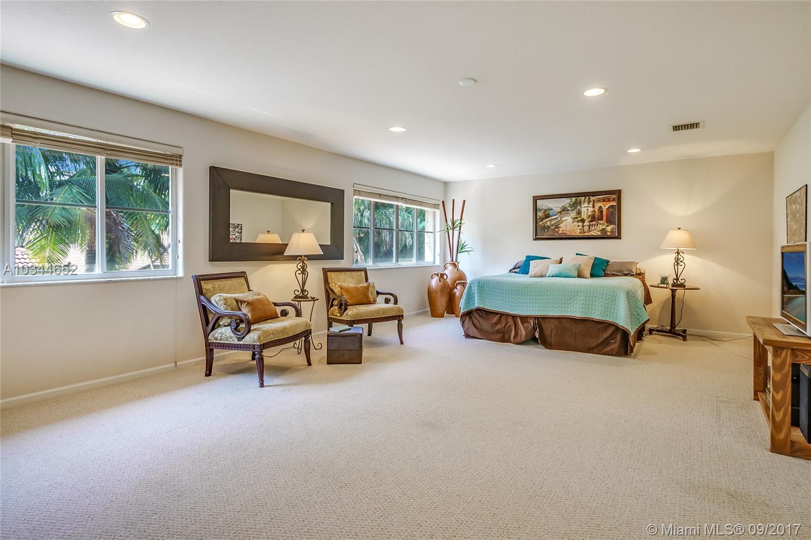 Hunters Pointe - Residential