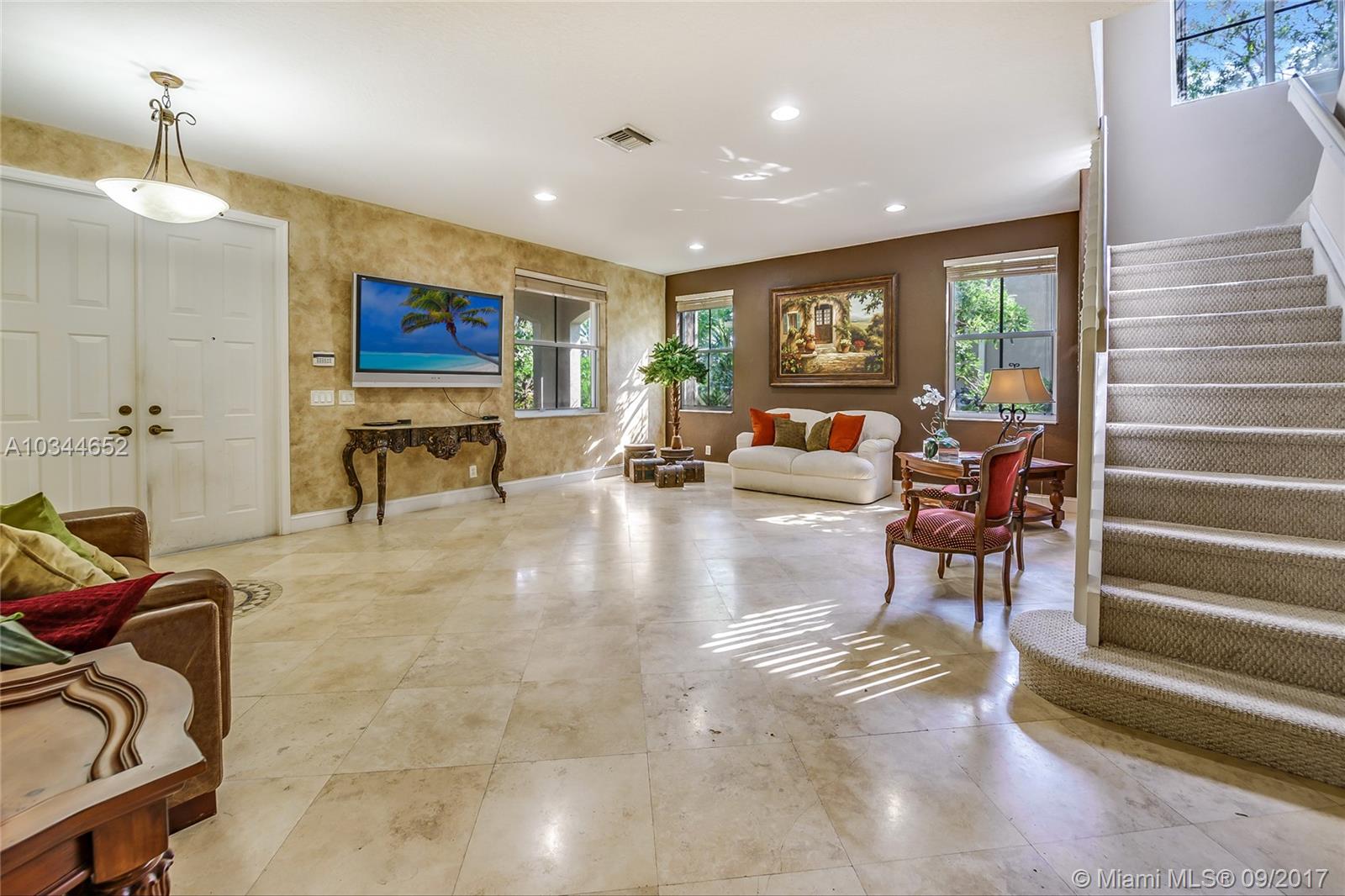 Hunters Pointe - Residential