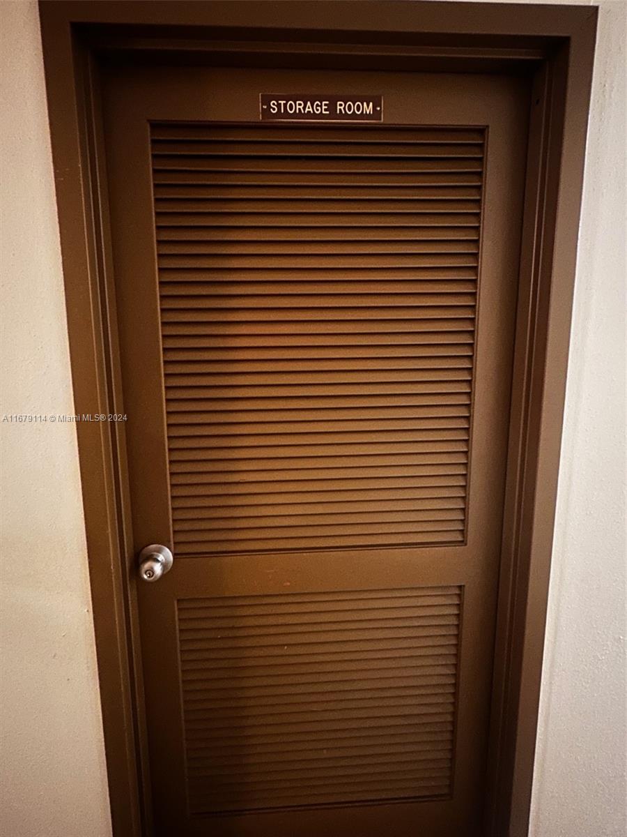 CONDOMINIUM 6 OF ENVIRON - Residential