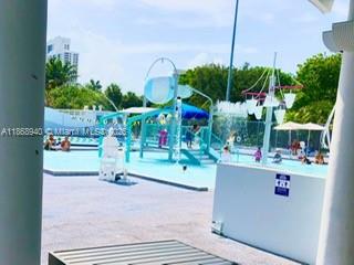 THE LESLIE CONDO - Residential