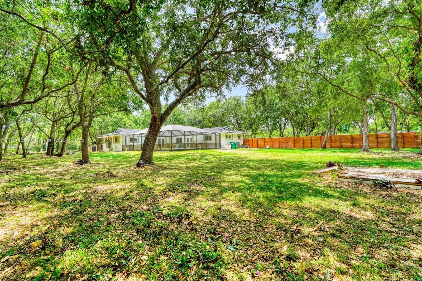 SUNILAND ESTATES - Residential