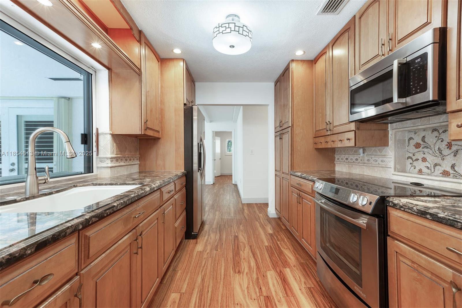 SUNILAND ESTATES - Residential