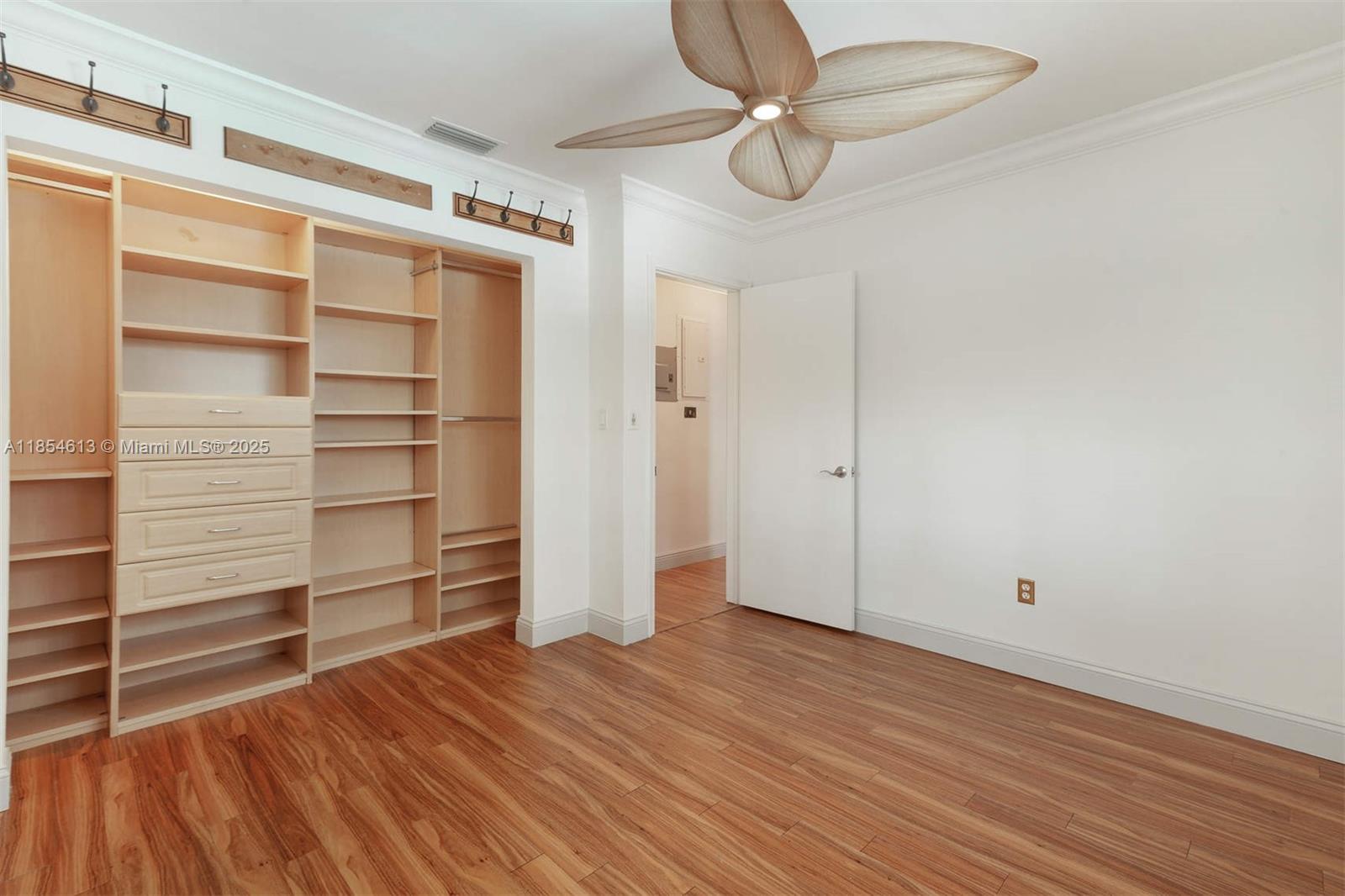 SUNILAND ESTATES - Residential