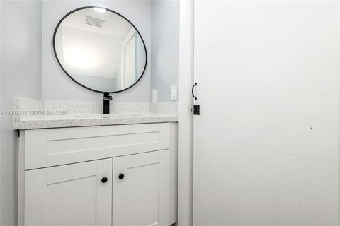 Tiny photo for 7111 SW 42nd Pl, Davie, FL 33314 (MLS # A12007735)