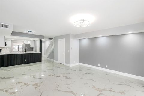 Tiny photo for 7111 SW 42nd Pl, Davie, FL 33314 (MLS # A12007735)