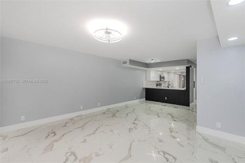 Tiny photo for 7111 SW 42nd Pl, Davie, FL 33314 (MLS # A12007735)