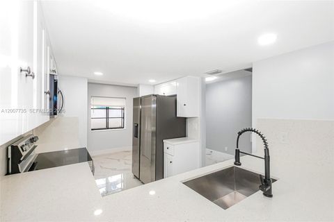 Tiny photo for 7111 SW 42nd Pl, Davie, FL 33314 (MLS # A12007735)