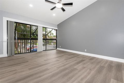 Tiny photo for 7111 SW 42nd Pl, Davie, FL 33314 (MLS # A12007735)