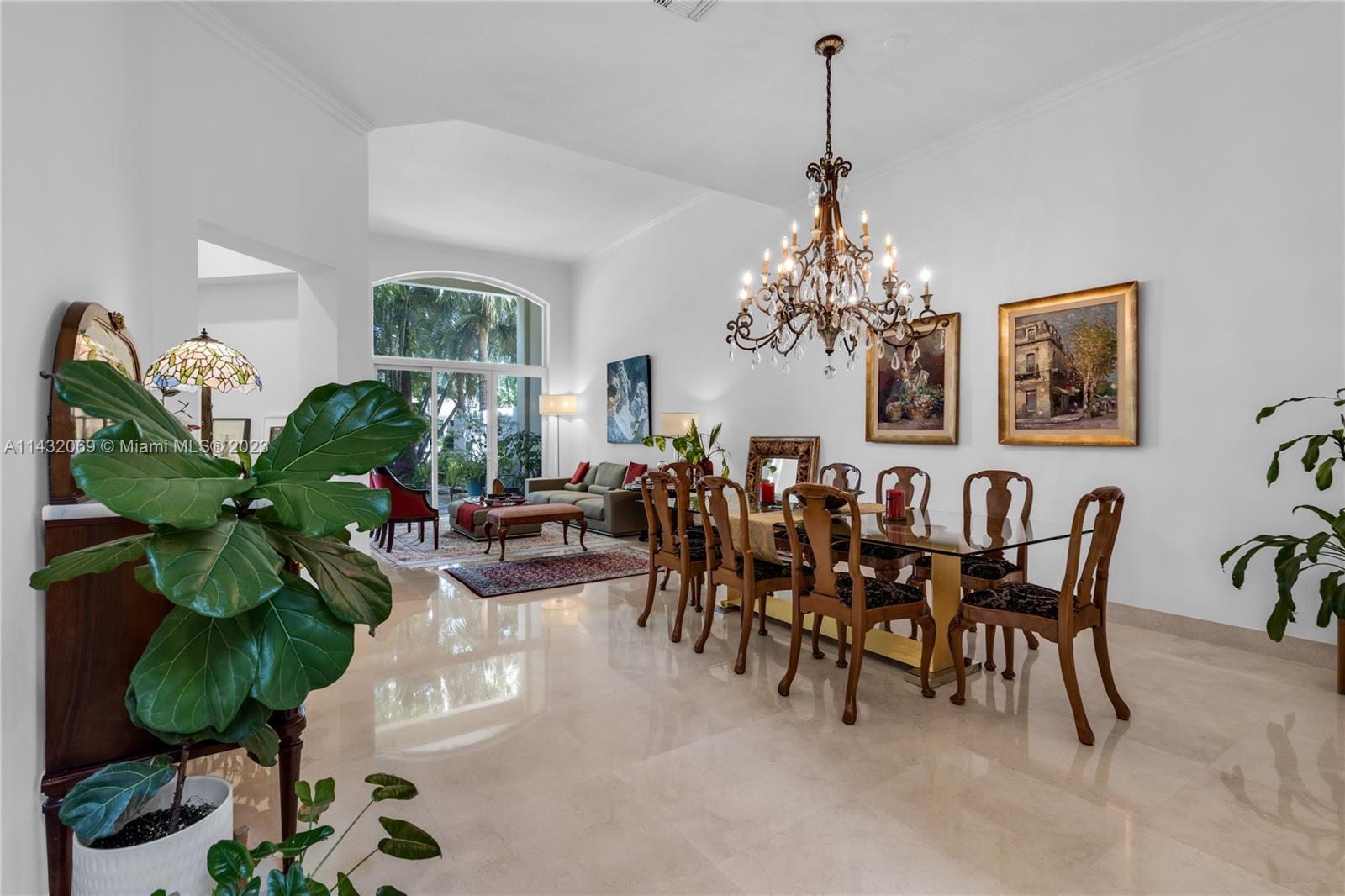 THE COURTYARDS AT THE POI - Residential