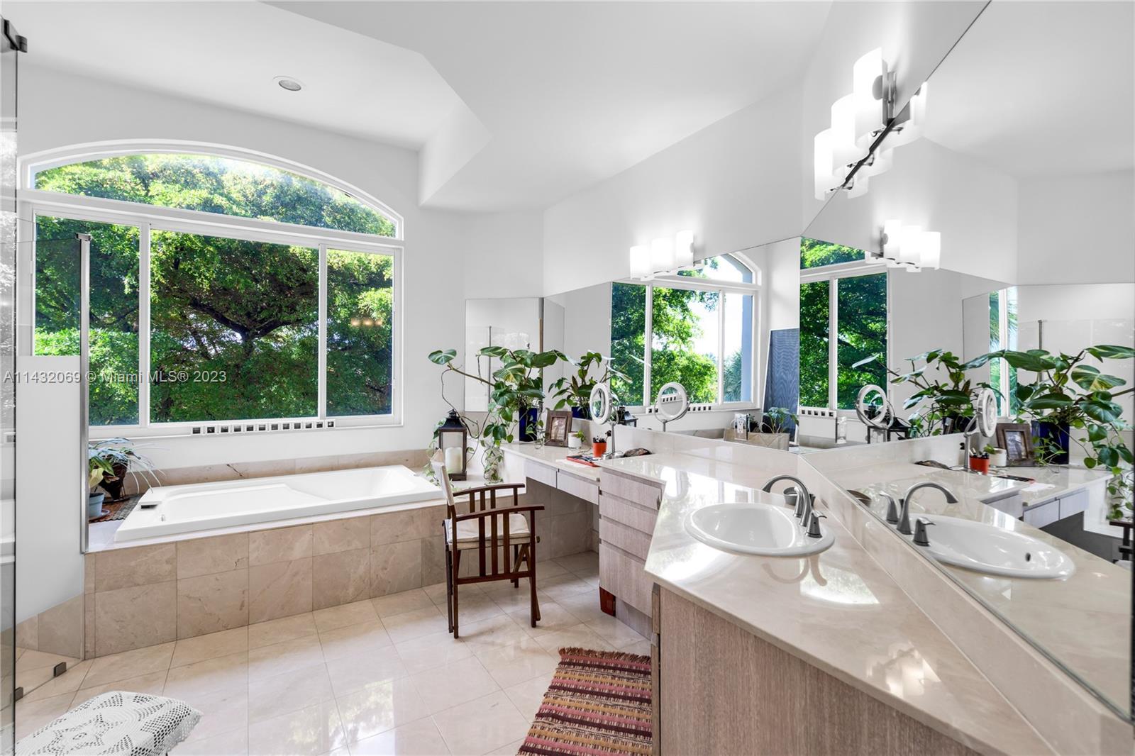 THE COURTYARDS AT THE POI - Residential