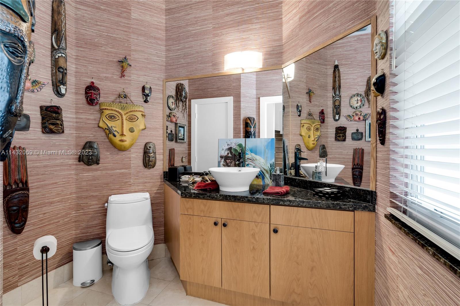 THE COURTYARDS AT THE POI - Residential