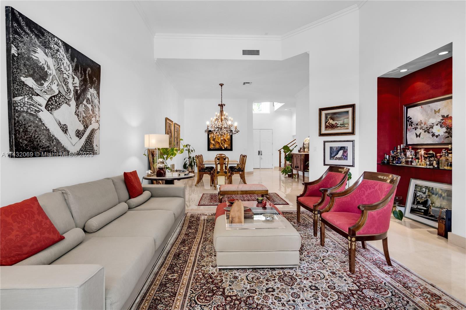 THE COURTYARDS AT THE POI - Residential