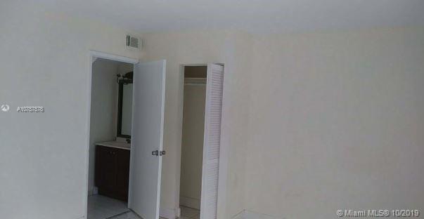 CHATEAUBLEAU VILLAS AT MI - Residential