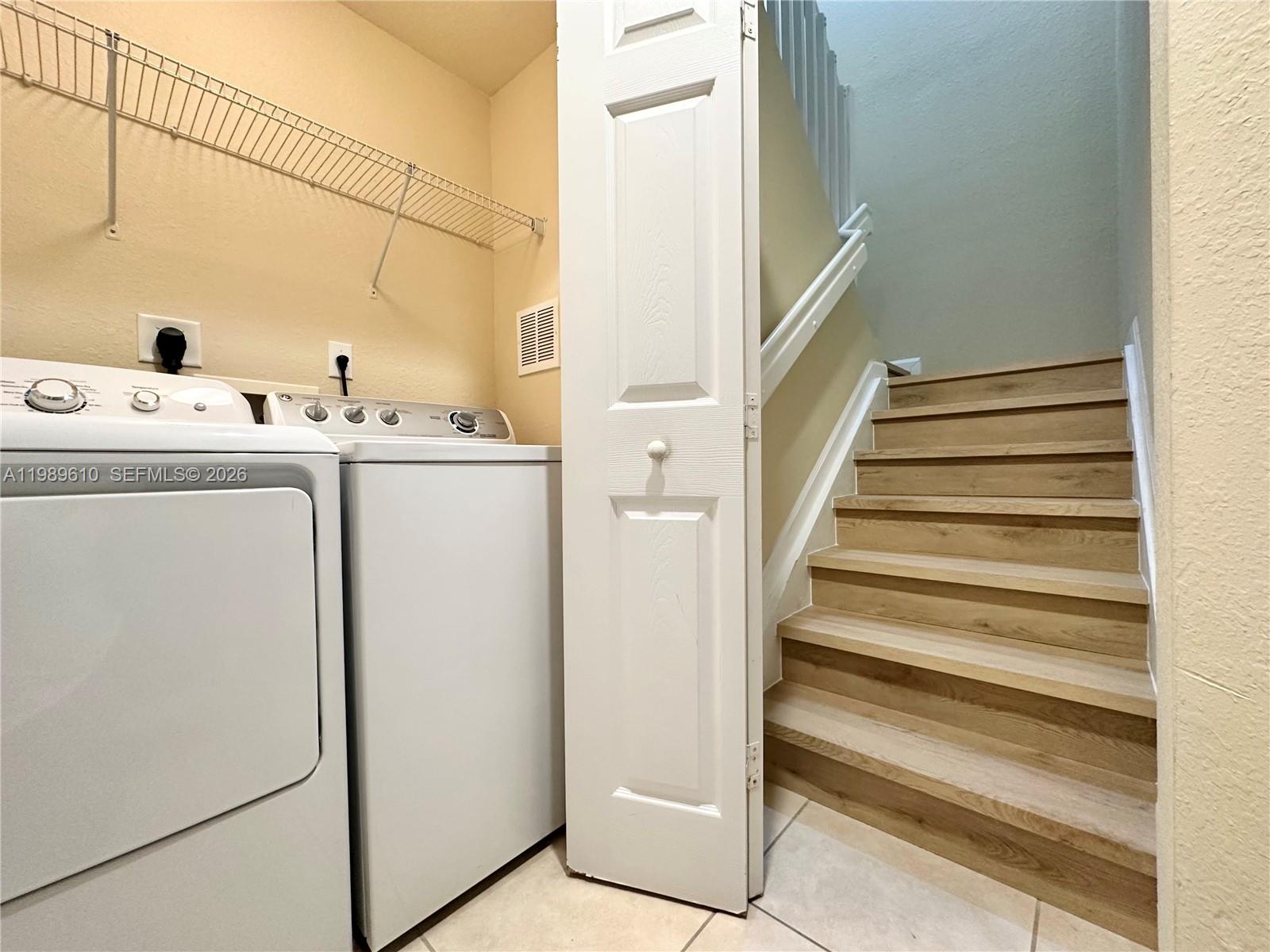 ST MORTIZ AT DORAL CONDO - Residential Lease