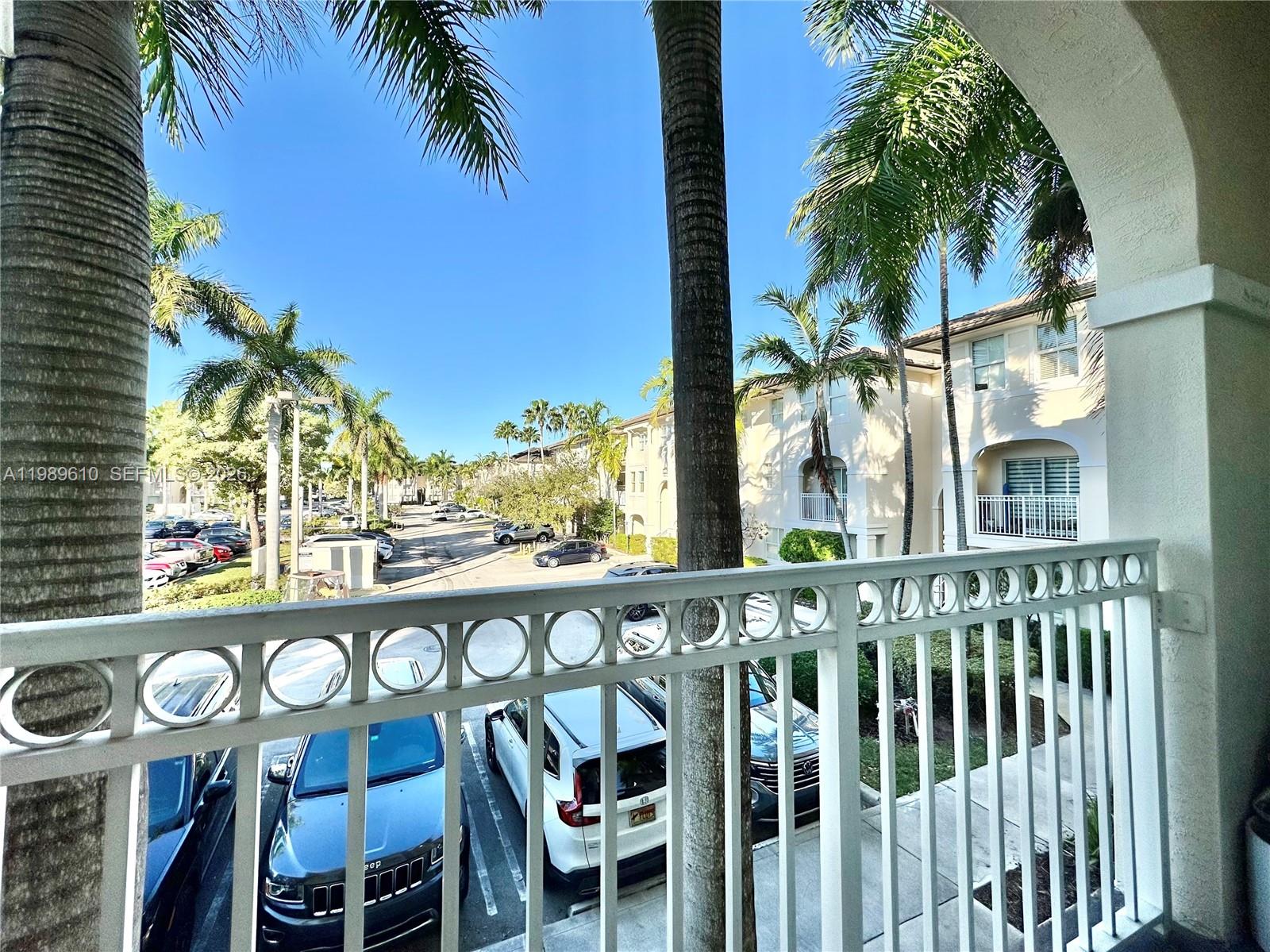 ST MORTIZ AT DORAL CONDO - Residential Lease