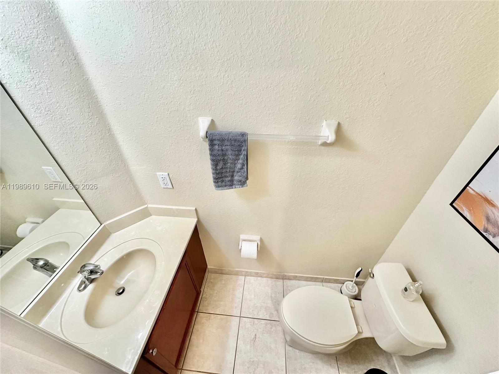 ST MORTIZ AT DORAL CONDO - Residential Lease