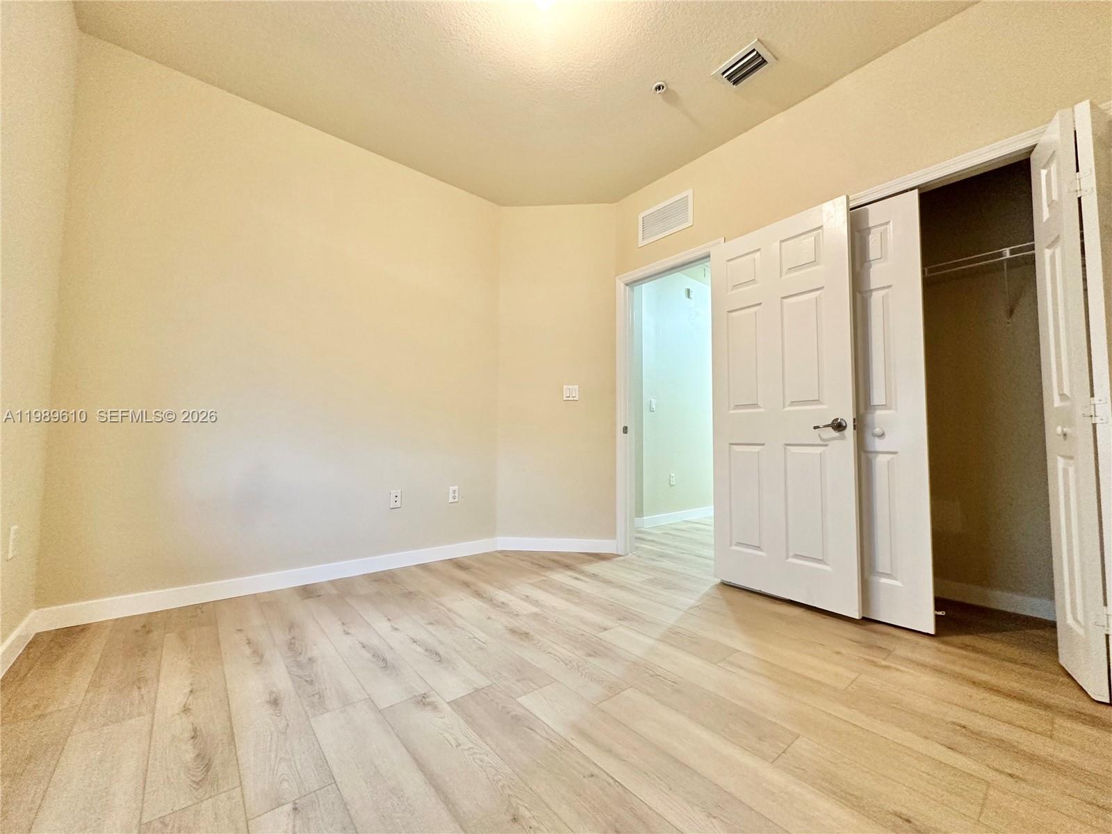 ST MORTIZ AT DORAL CONDO - Residential Lease