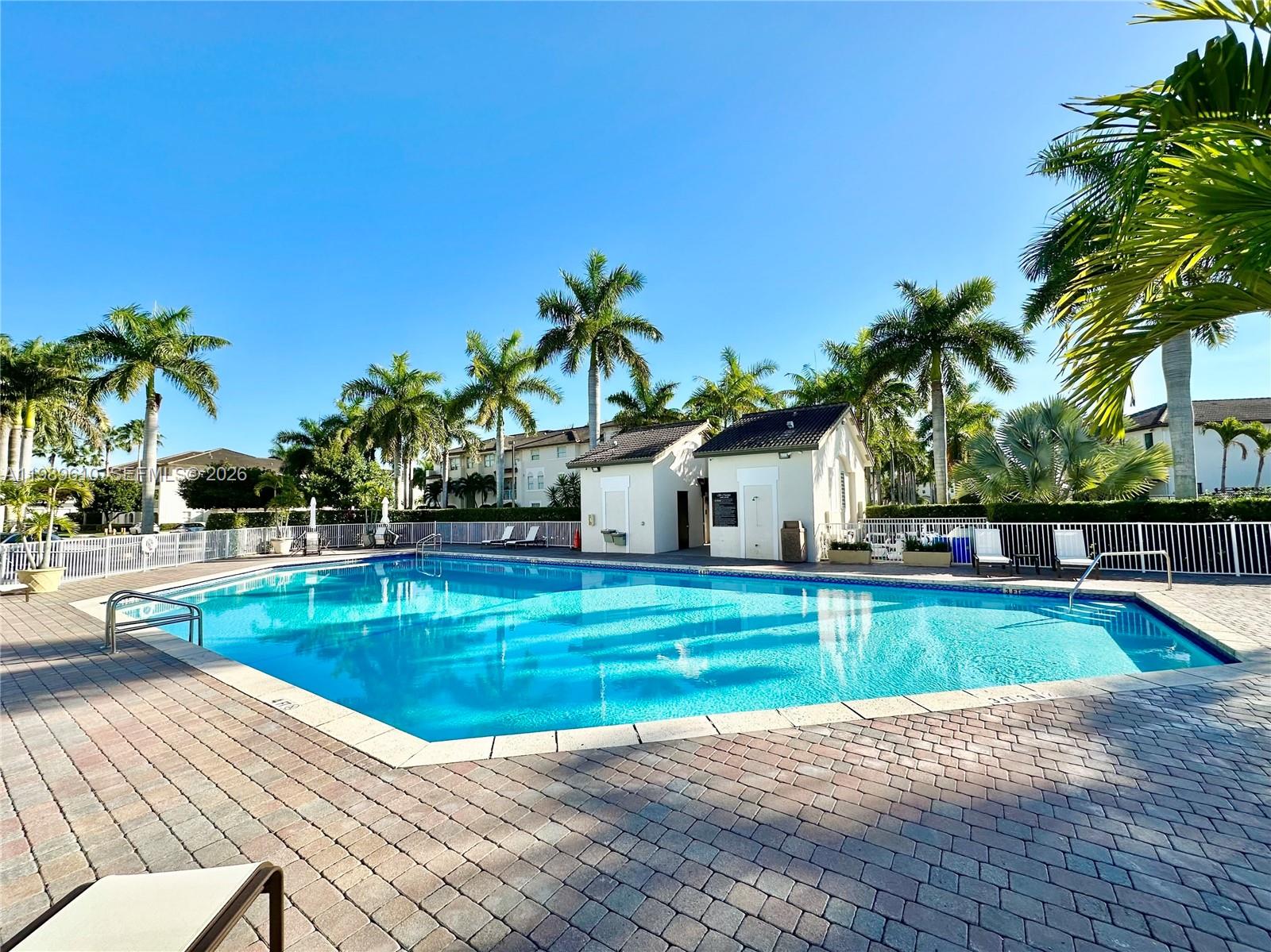 ST MORTIZ AT DORAL CONDO - Residential Lease