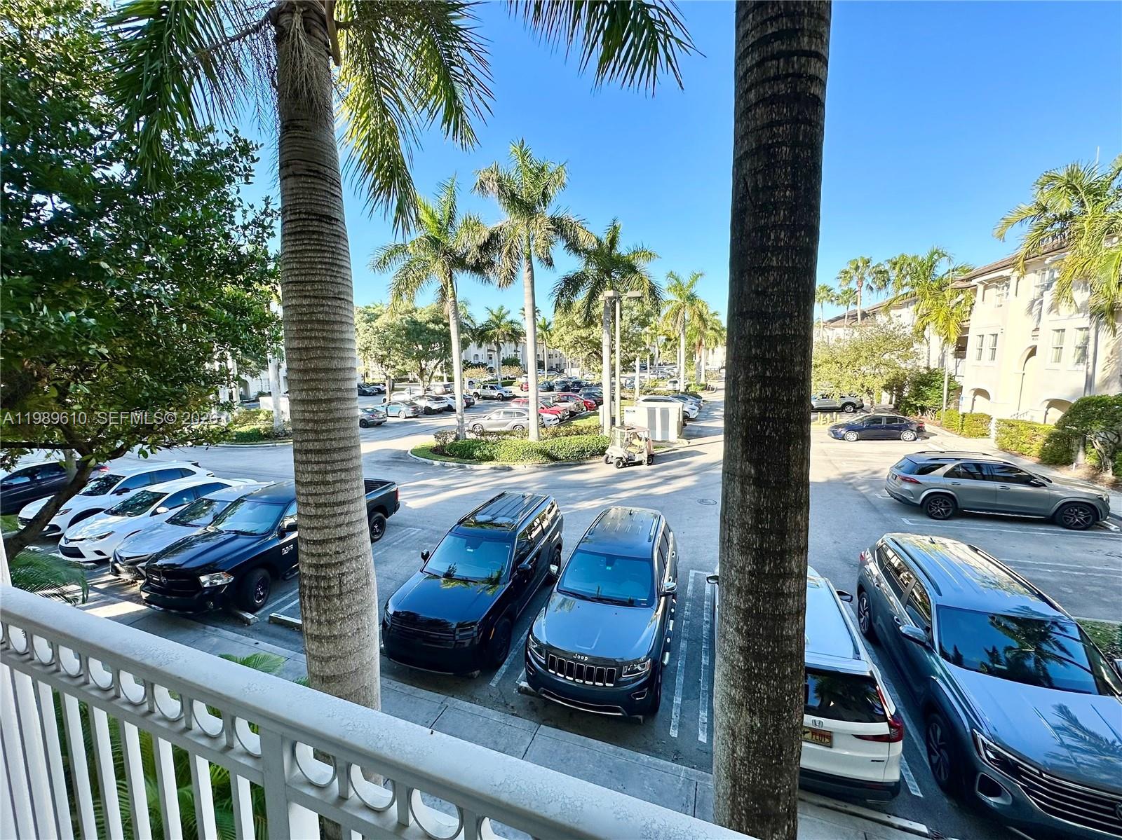 ST MORTIZ AT DORAL CONDO - Residential Lease